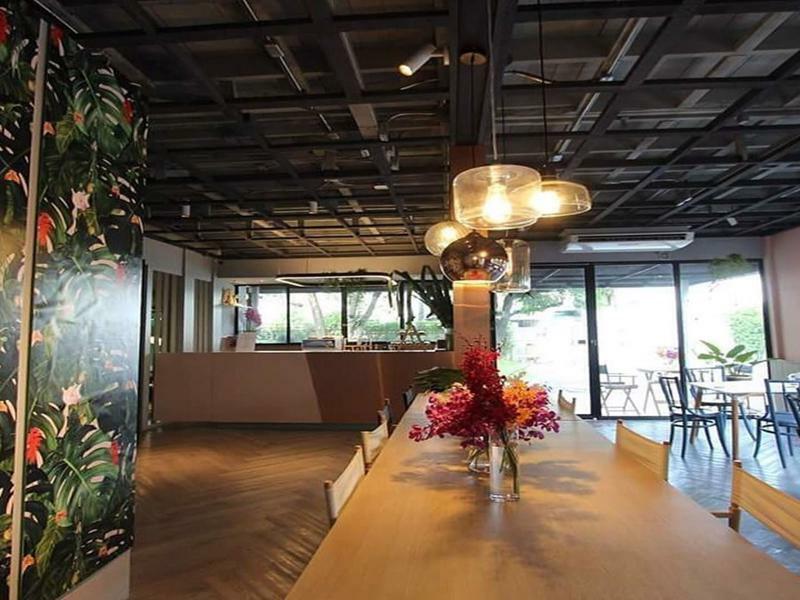Airtel Hideaway Ari Hotel Bangkok Exterior photo